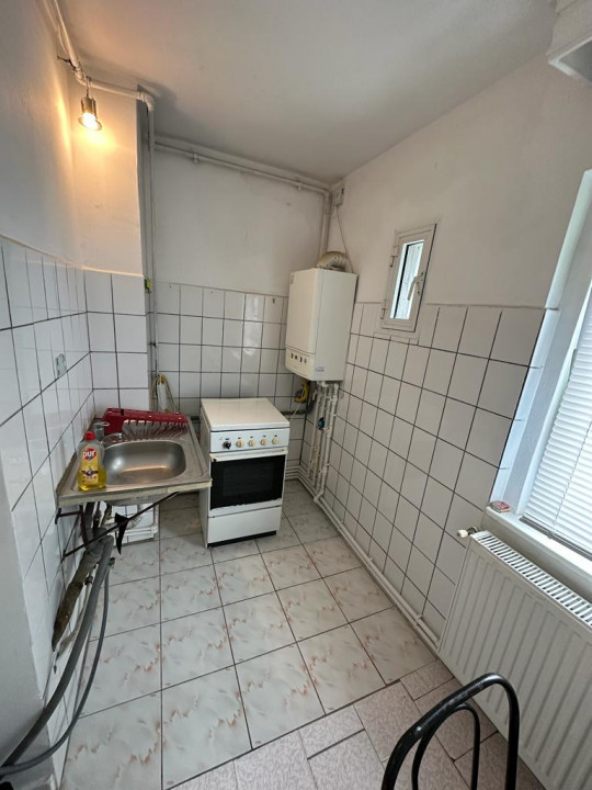  garsoniera situata in zona INEL II - DR -uri,