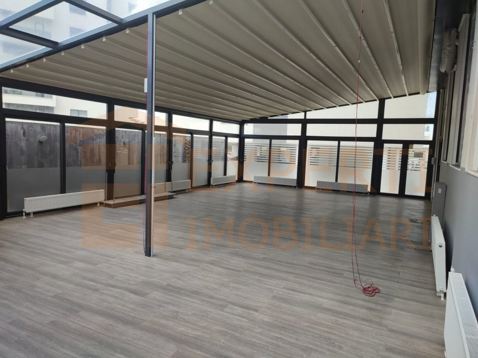 SPATIU COMERCIAL ( RESTAURANT), in zona TOMIS PLUS,