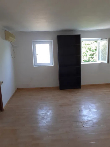 Apartament situat in zona CENTRU