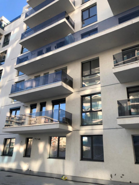  apartament situat in zona Mamaia Nord-Camping ENA