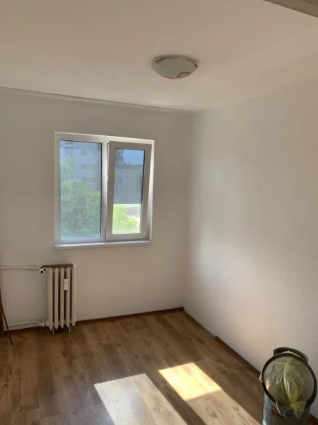  apartament situat in zona CASA DE CULTURA