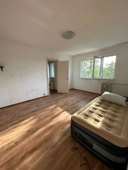  apartament situat in zona CASA DE CULTURA