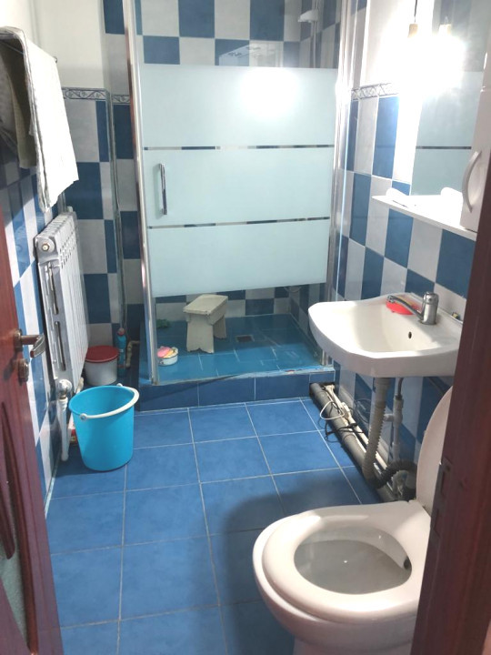  Apartament situat in zona  Cora -Pod Butelii,