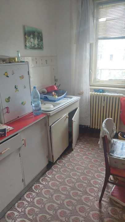 apartament situat in zona ABATOR,