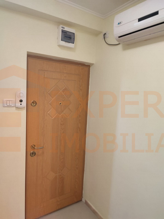 apartament situat in zona DACIA