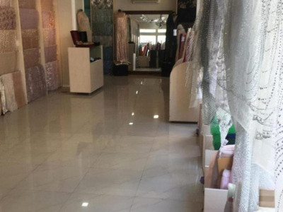  Spatiu Comercial situat in Centru,