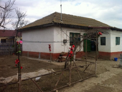  casa situata in Sat Sinoe, comuna Mihai Viteazu