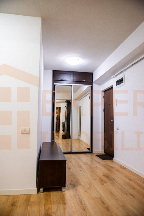 Apartament situat in zona CITY MALL - bloc 2016