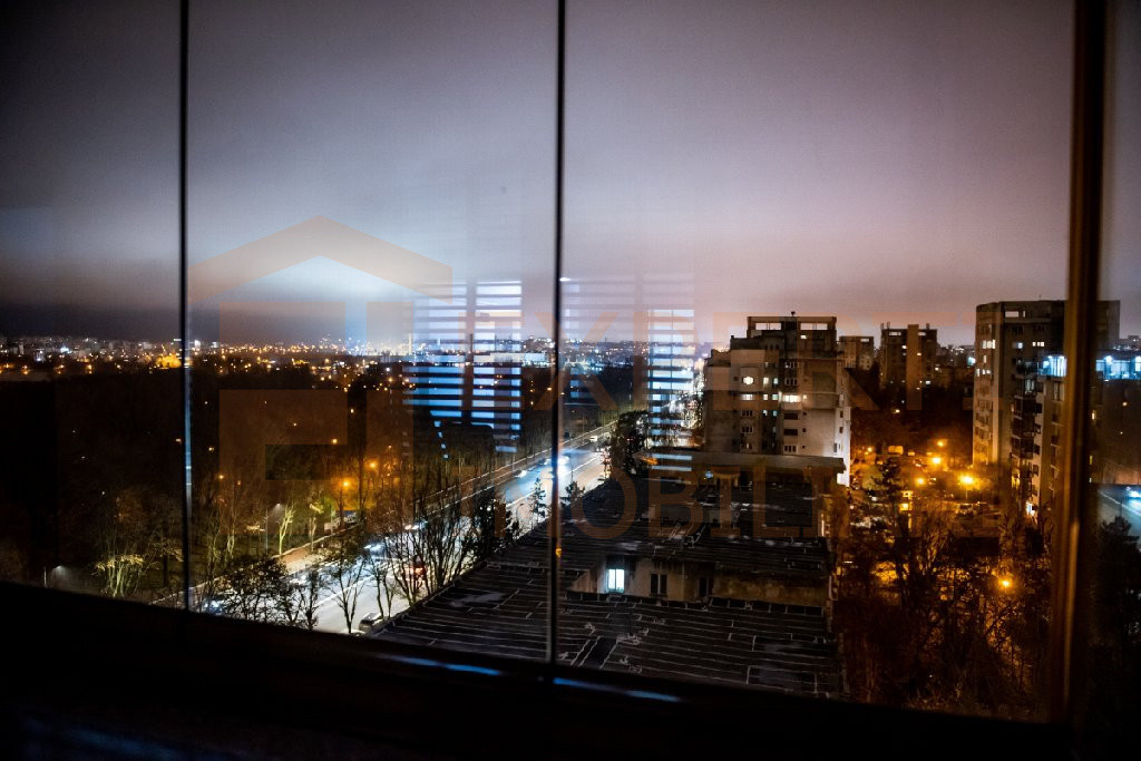 Apartament situat in zona CITY MALL - bloc 2016