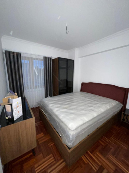 Apartament situat in zona CITY MALL,