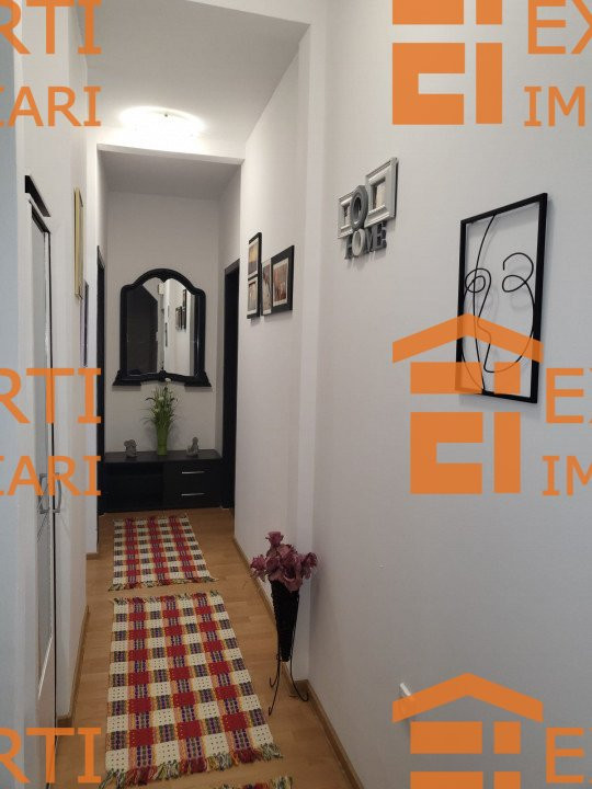 Apartament cu 3 camere in zona INEL I 