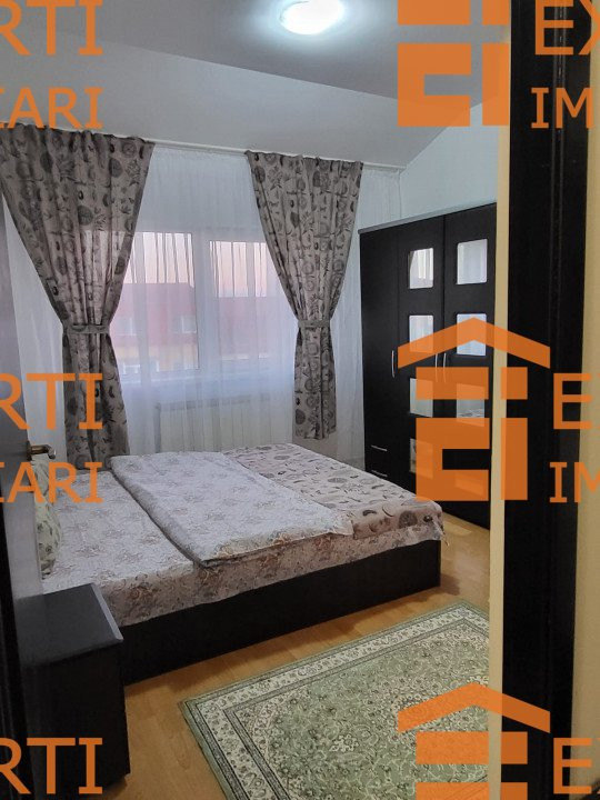 Apartament cu 3 camere in zona INEL I 