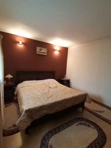 imobilul P+2, situat in zona FALEZA NORD, langa Plaja 3 Papuci,  