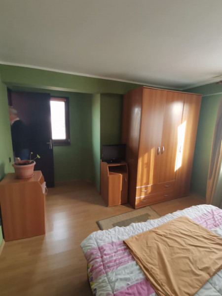 imobilul P+2, situat in zona FALEZA NORD, langa Plaja 3 Papuci,  