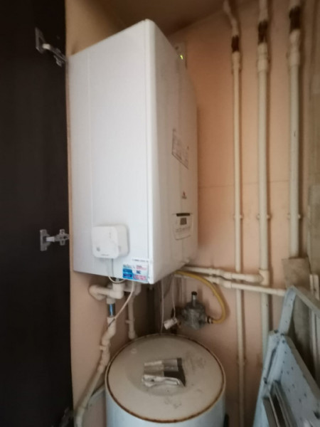 imobilul P+2, situat in zona FALEZA NORD, langa Plaja 3 Papuci,  