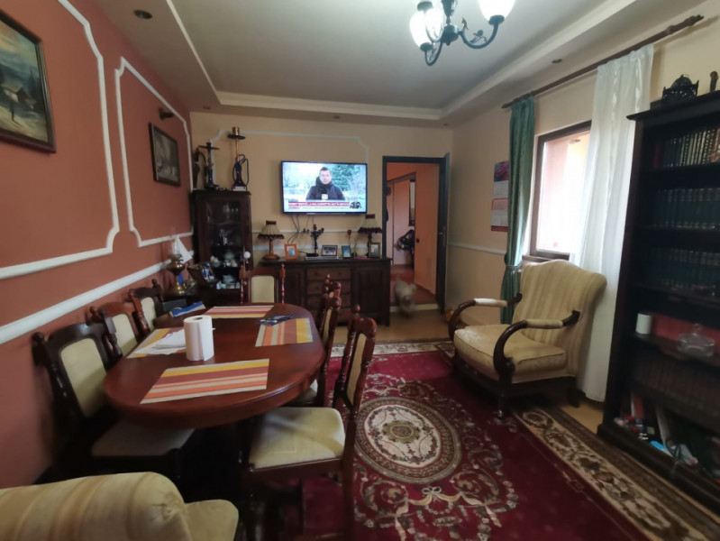 imobilul P+2, situat in zona FALEZA NORD, langa Plaja 3 Papuci,  