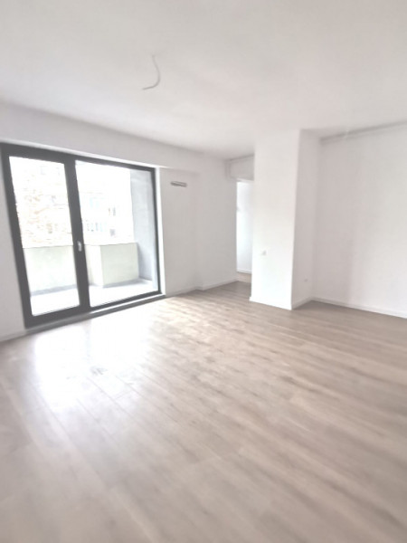 apartament situat in zona DACIA, in bloc nou,