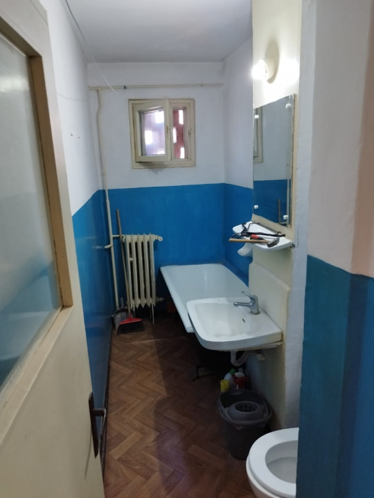 apartament cu 2 camere semidecomandate, situat in zona KM 4-5, 