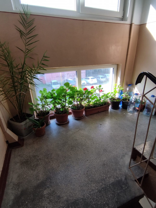 apartament cu 2 camere semidecomandate, situat in zona KM 4-5, 