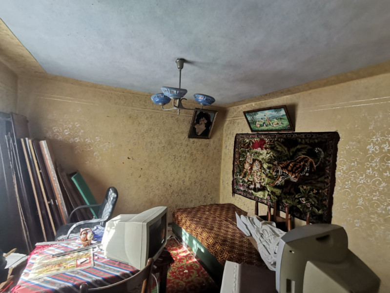casa demolabila / renovabila situata in zona COICIU - INSTITUTUL DE MARINA 