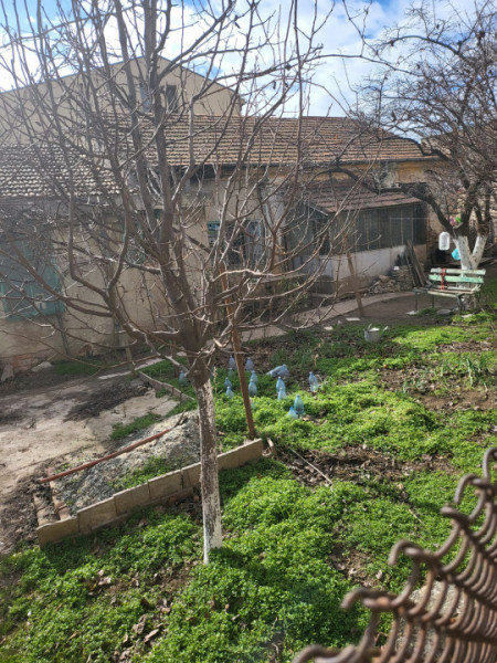  casa demolabila, situata in zona ICIL 