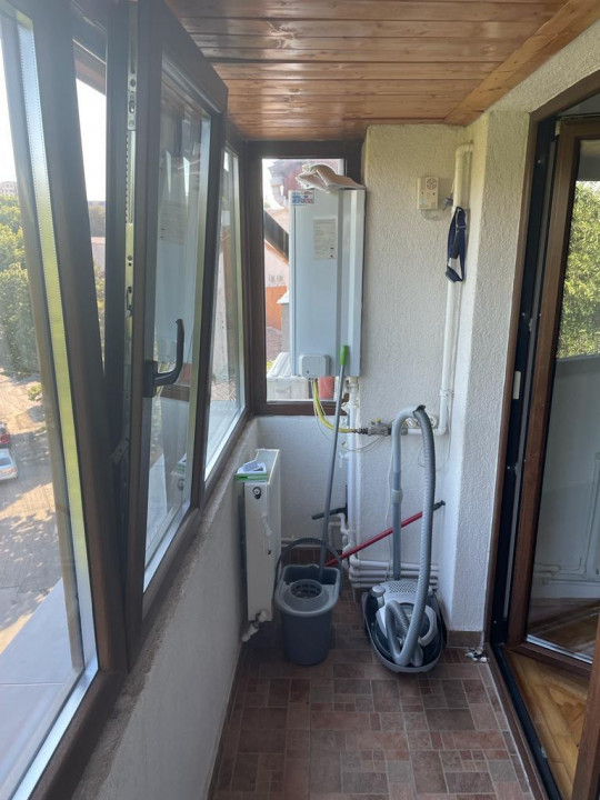 apartament situat in zona FALEZA NORD - DELFINARIU, vis-a-vis MC DONALD`S, 
