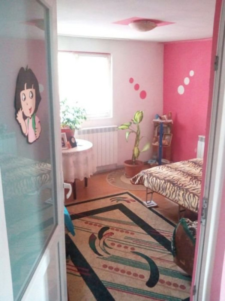  casa P+1, situata in zona Anda,