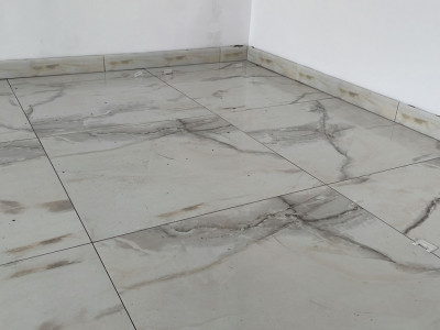  casa P+M, situata in NAVODARI, 