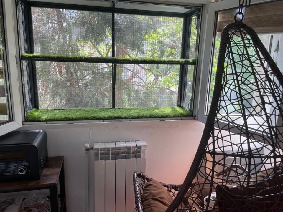  apartament 4 camere decomandate, situat în zona INEL II