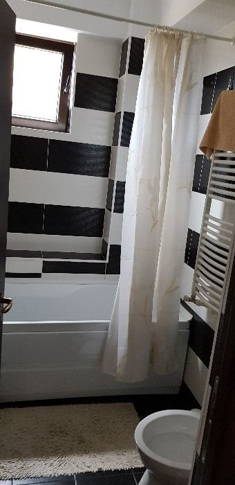  apartament cu 2 camere, situat in zona TOMIS PLUS, 