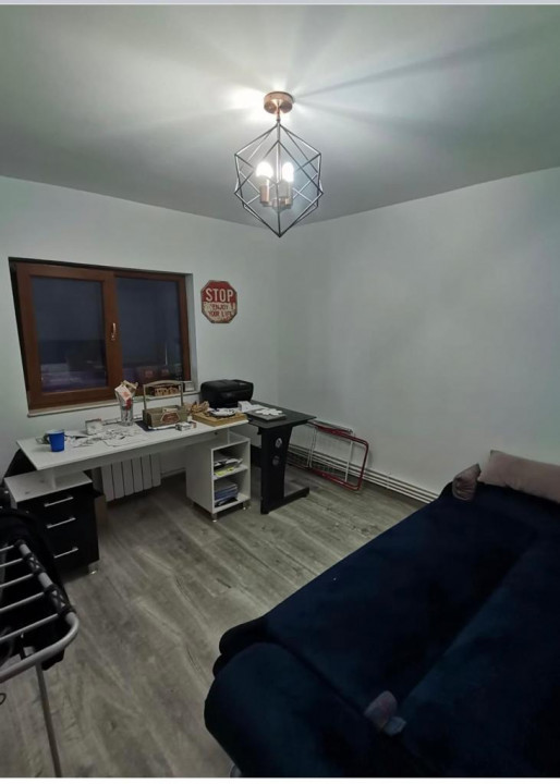  apartament cu 2 camere decomandate situat in zona INEL II