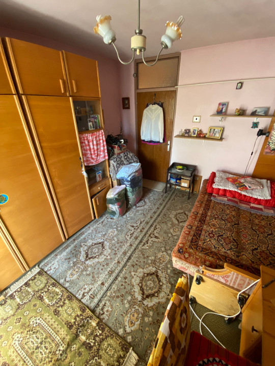 Apartament cu 3 camere decomandate confort 0, 2 bai