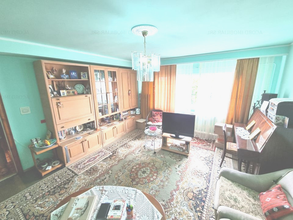 Apartament cu 3 camere decomandate confort 0, 2 bai