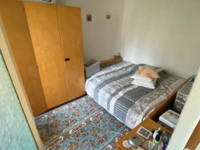 Apartament 2 camere semidecomandate in zona Casa Cultura