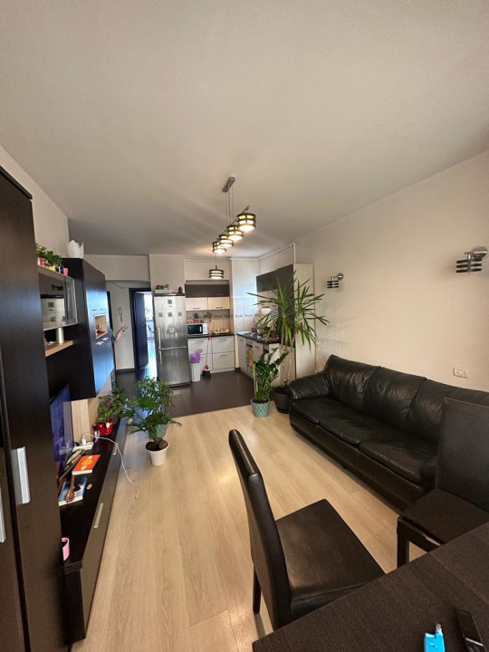 Apartament 3 camere de inchiriat in zona DELFINARIU , termen lung
