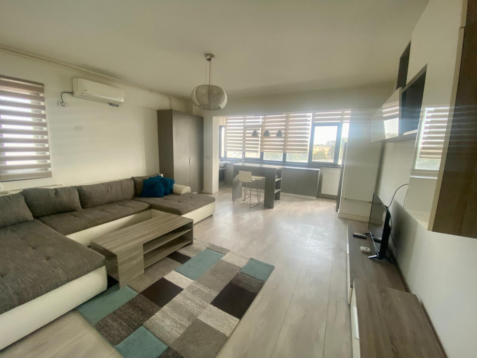 Apartament cu 2 camere  CASA DE CULTURA - prima inchiriere