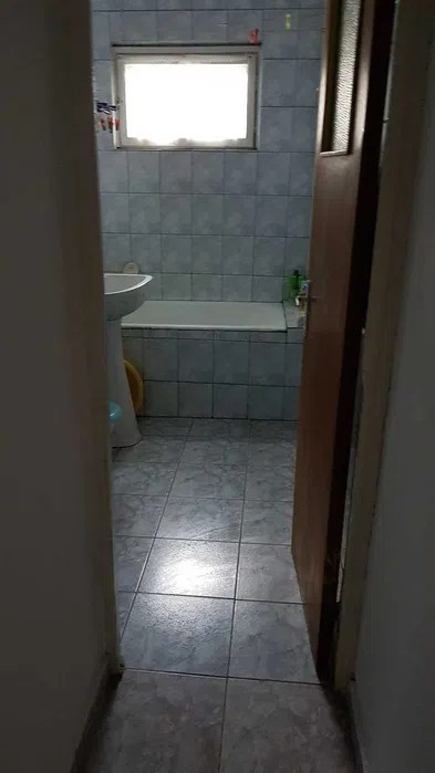 Apartament 2 camere decomandate zona MARVIMEX - INEL II