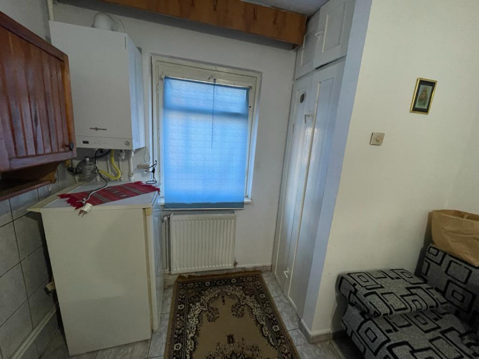 Apartament 2 camere decomandate zona MARVIMEX - INEL II