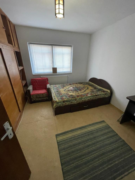 Apartament 2 camere decomandate zona MARVIMEX - INEL II