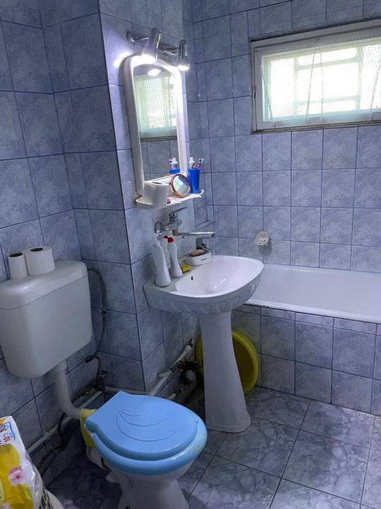 Apartament 2 camere decomandate zona MARVIMEX - INEL II