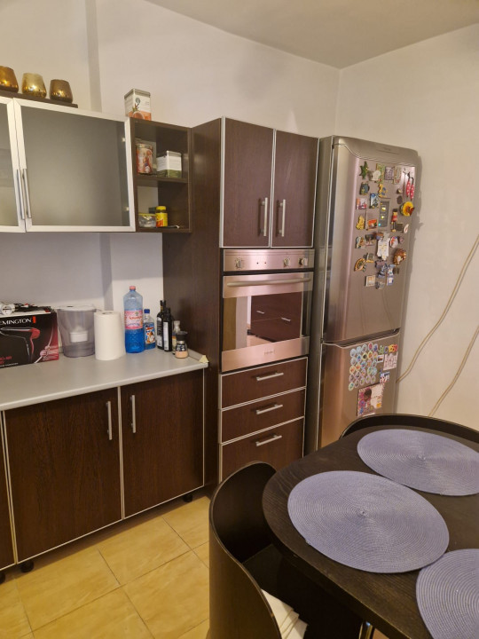 apartament cu 2 camere semidecomandate, situat in zona CENTRU - TEATRUL FANTASIO