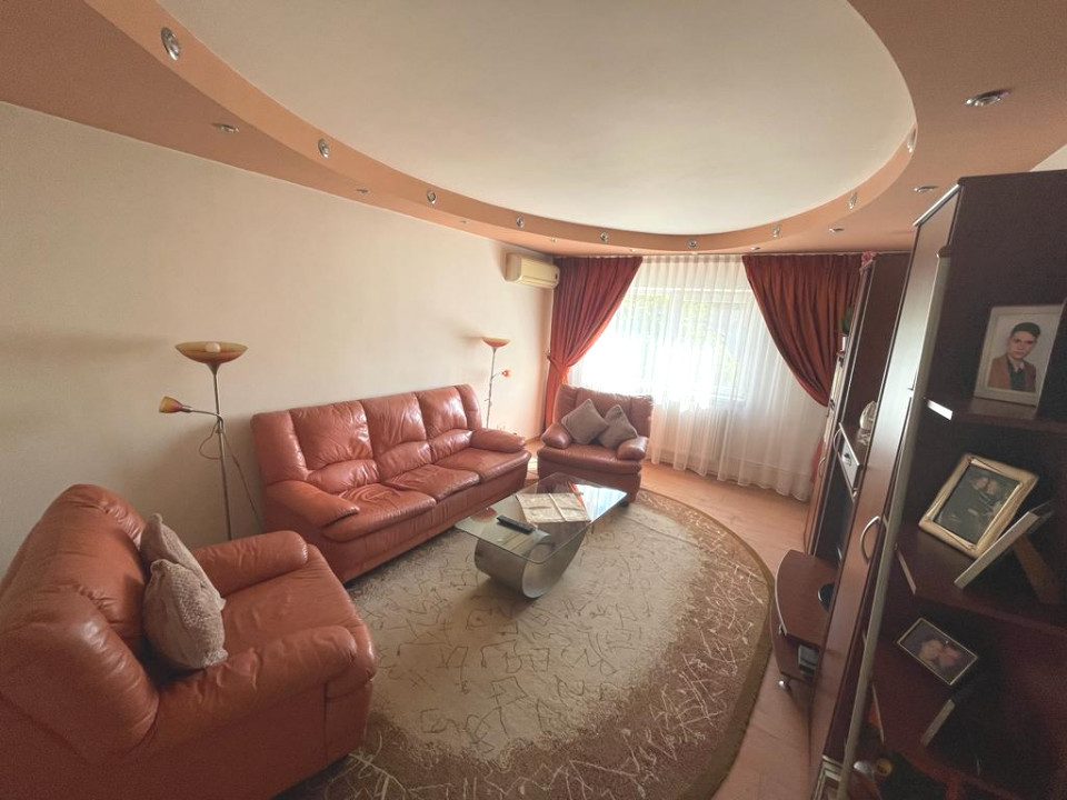 apartament cu 3 camere decomandate confort 0, in TOMIS III, etaj 1, 72 mp