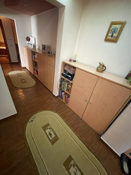 apartament cu 3 camere decomandate confort 0, in TOMIS III, etaj 1, 72 mp