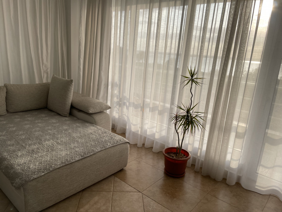 apartament cu 3 camere confort lux, in MAMAIA NORD - SUMMERLAND, frontal lac