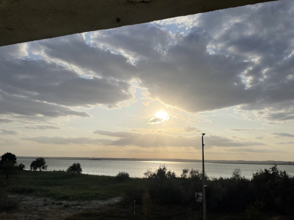 apartament cu 3 camere confort lux, in MAMAIA NORD - SUMMERLAND, frontal lac