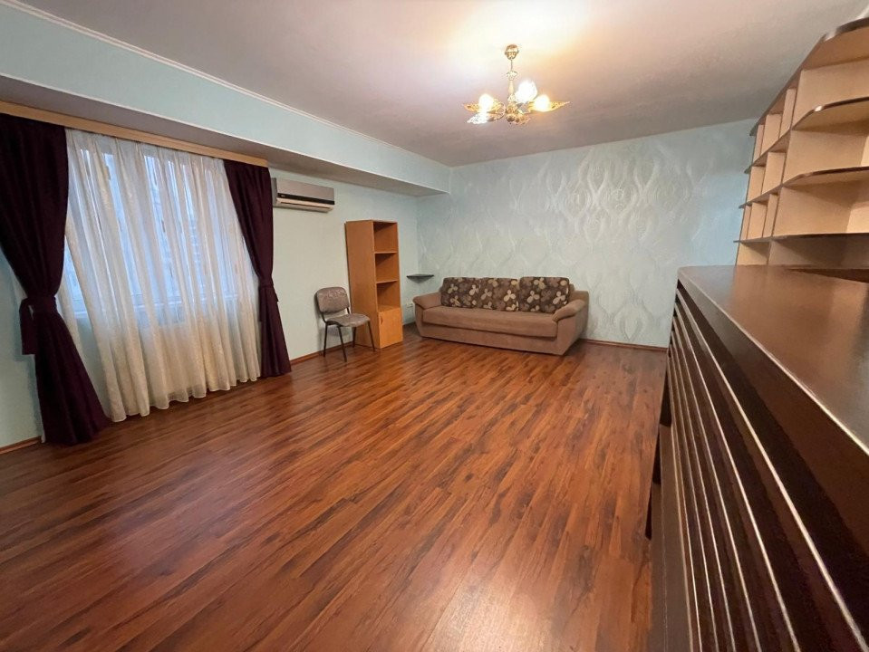 Apartament cu 3 camere zona Tomis Nord -EUROMATERNA