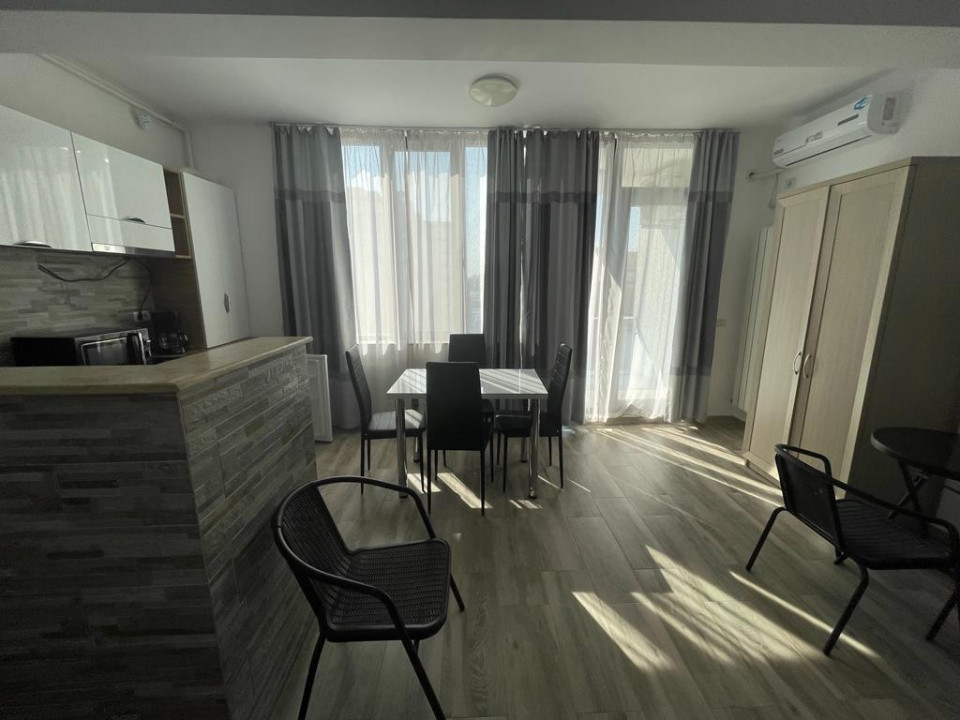  studio in MAMAIA NORD, la 2 pasi de plaja, termen lung (si vara)