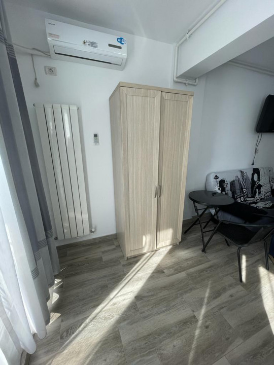  studio in MAMAIA NORD, la 2 pasi de plaja, termen lung (si vara)