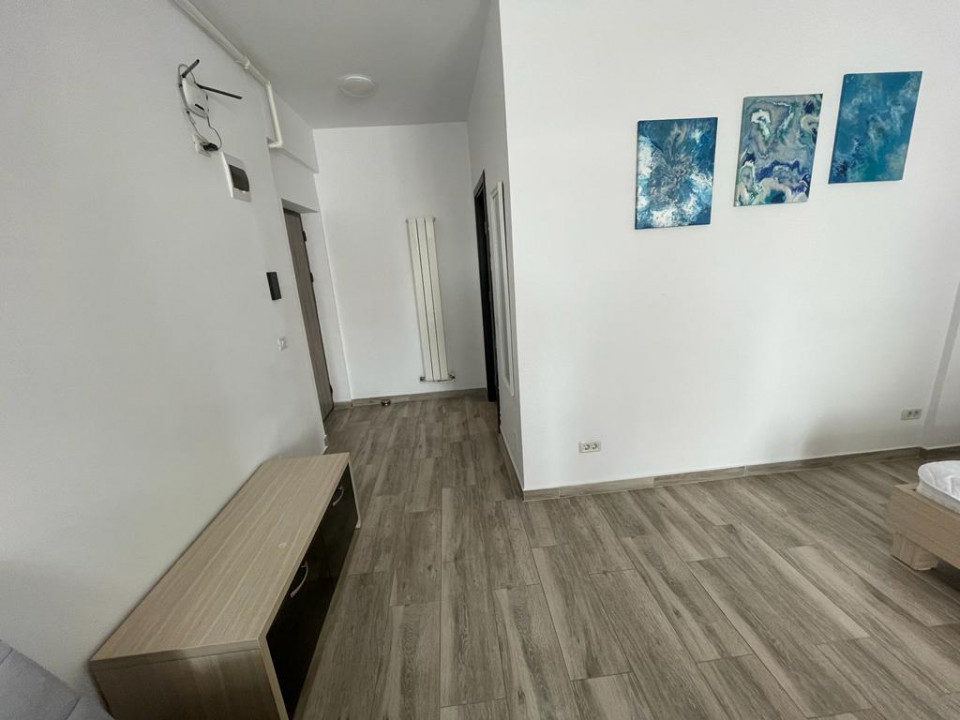  studio in MAMAIA NORD, la 2 pasi de plaja, termen lung (si vara)