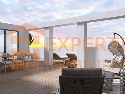 Penthouse Duplex situat în Mamaia Nord